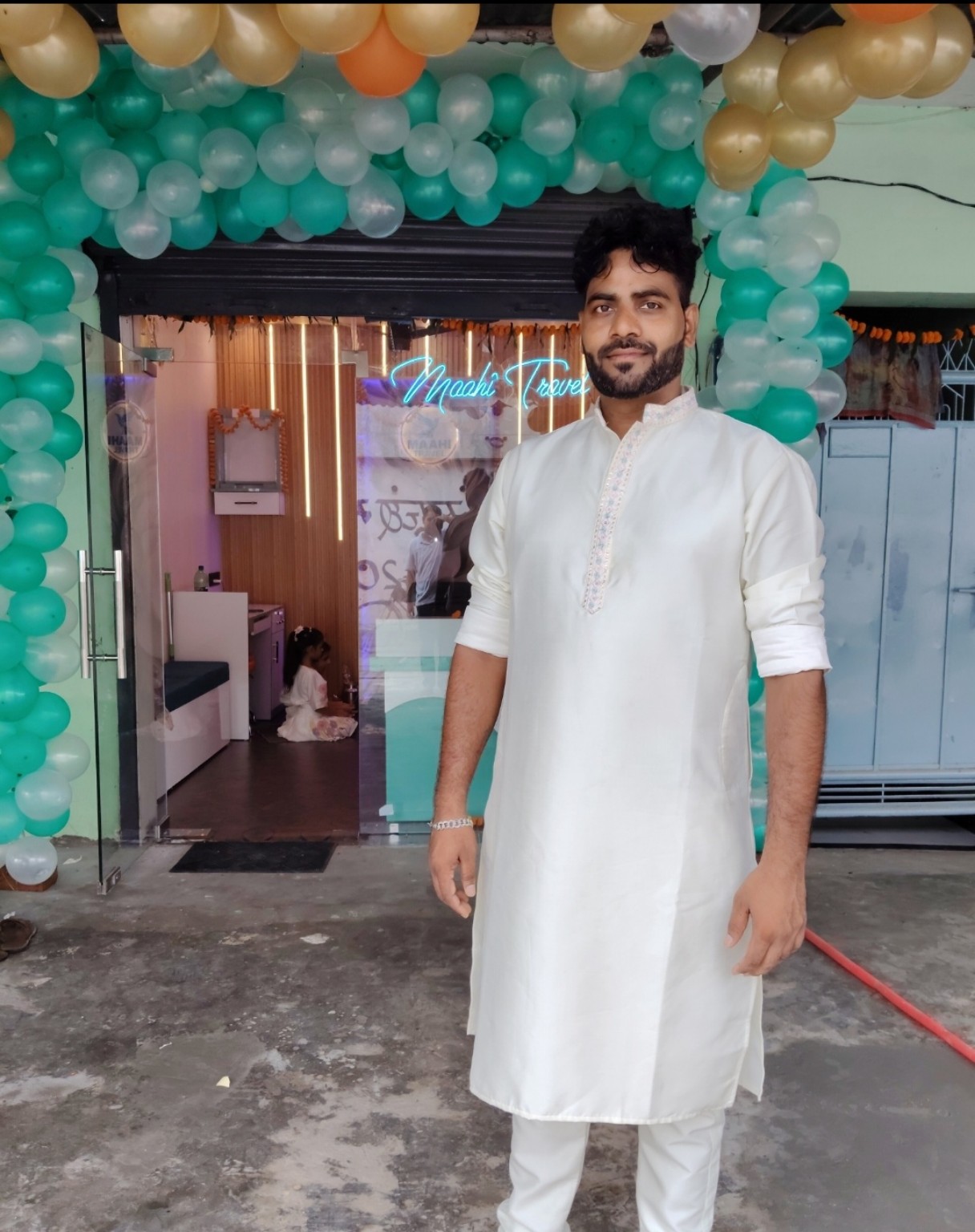 Maahi Travel